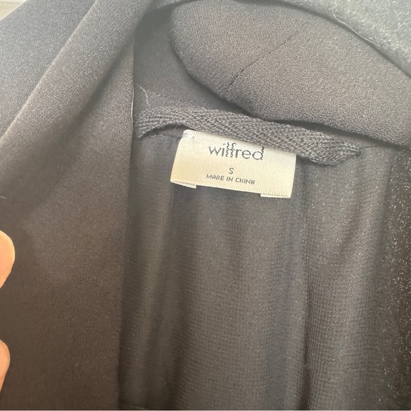 Aritzia Wilfred Sabine Black Sleeveless Draped Mini Dress Size Small - Picture 6 of 6